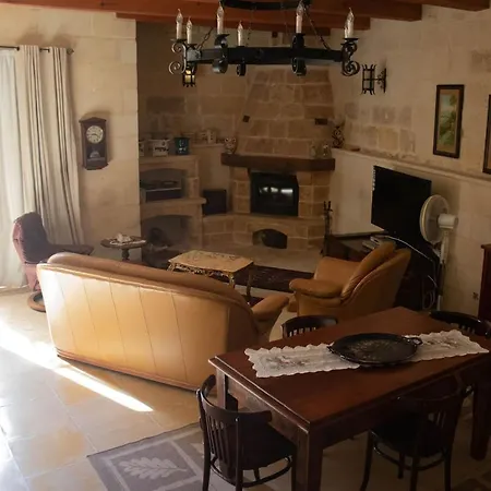 Farmhouse In Mgarr, Malta L-Imgarr