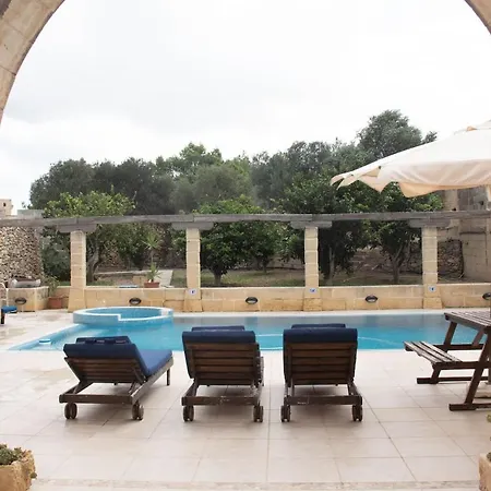 别墅 Farmhouse In Mgarr, Malta *